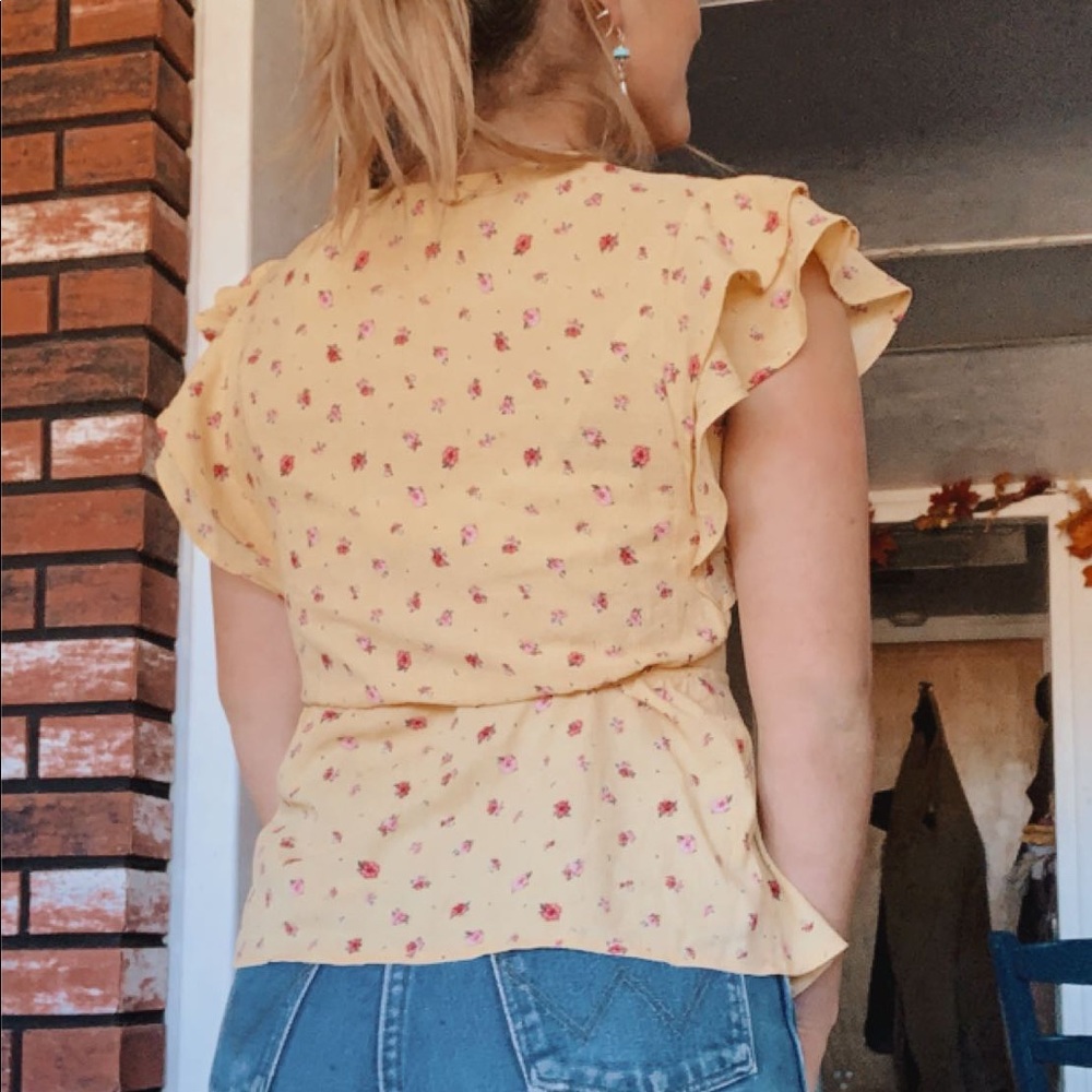 Floral Blouse - Picture 3 of 6